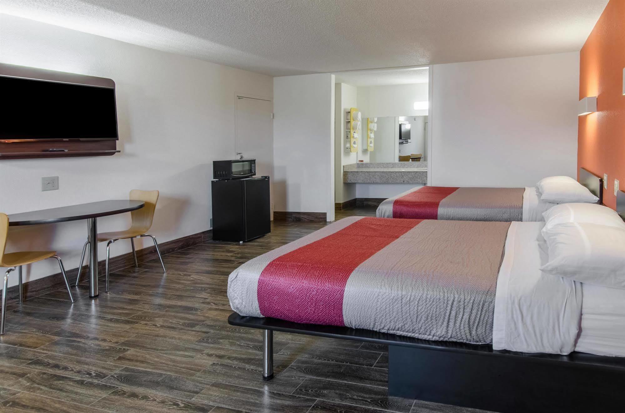 Motel 6-Staunton, Va Exterior photo